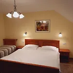 Turisticna Kmetija Puklavec Gospodarstwo agroturystyczne *