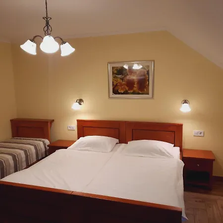 Turisticna Kmetija Puklavec Farm stay *