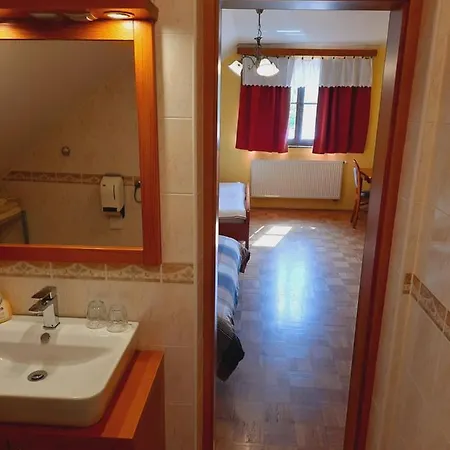 Turisticna Kmetija Puklavec Farm stay *